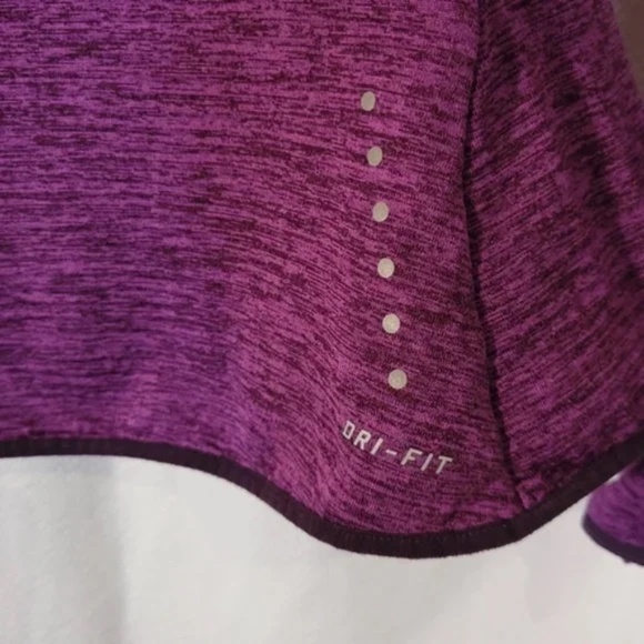Nike Dri Fit Running Top - Picture 8 of 8